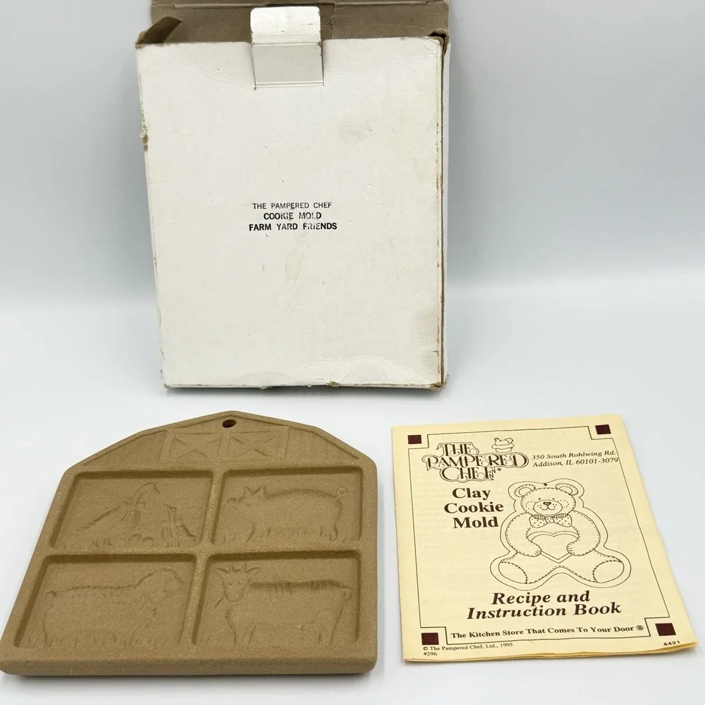 VTG Pampered Chef Farm Animal Cookie Mold‎ Wall Decor Farmhouse Cottagecore